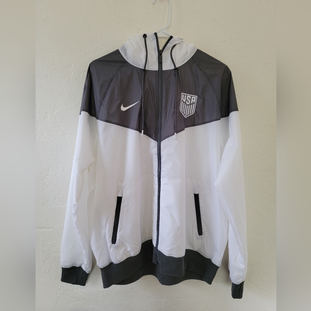 Brand new Nike Team USA windbreaker